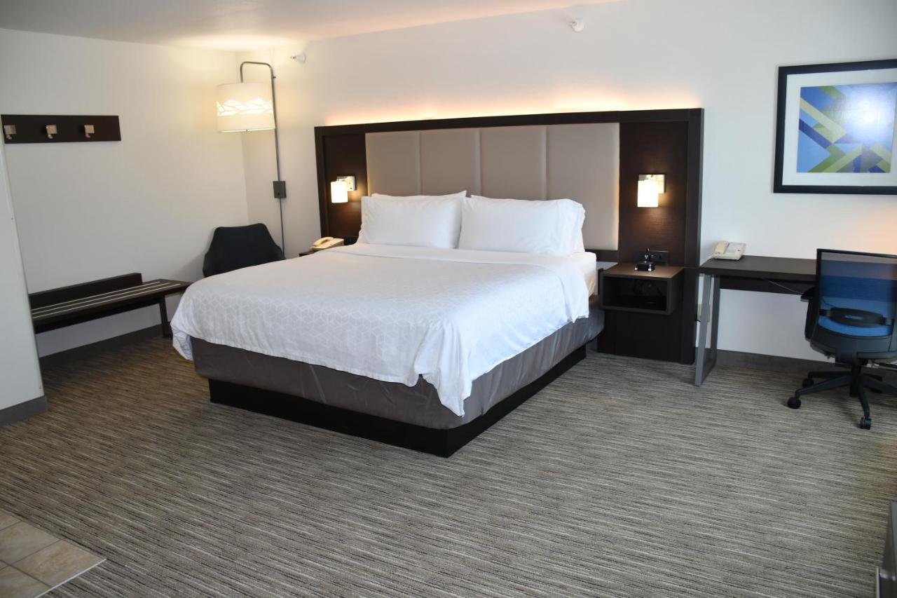 Holiday Inn Express Hotel & Suites Evanston By Ihg Værelse billede
