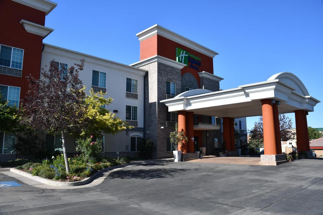 Holiday Inn Express Hotel & Suites Evanston By Ihg Eksteriør billede