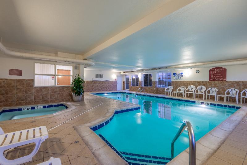 Holiday Inn Express Hotel & Suites Evanston By Ihg Eksteriør billede