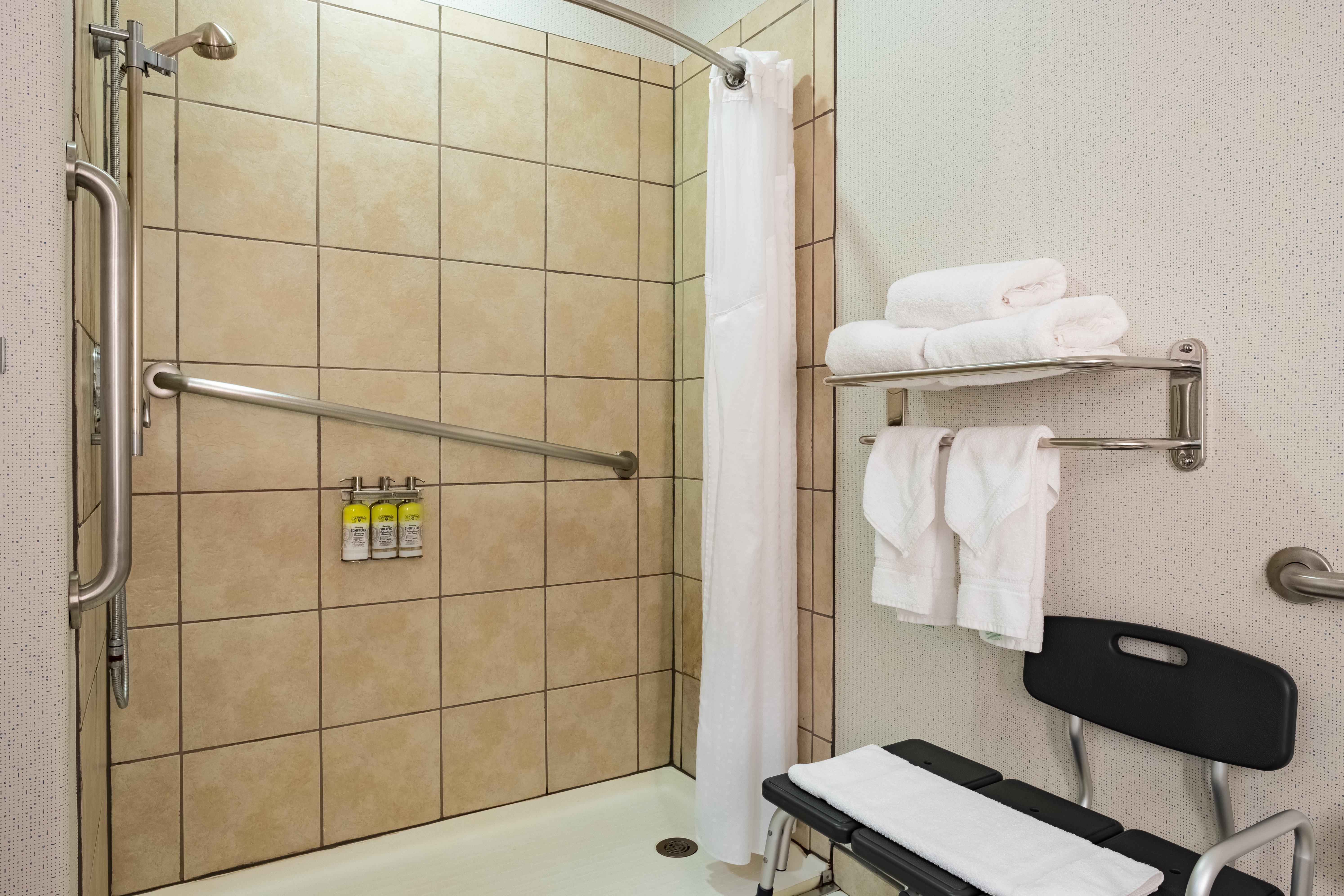 Holiday Inn Express Hotel & Suites Evanston By Ihg Eksteriør billede