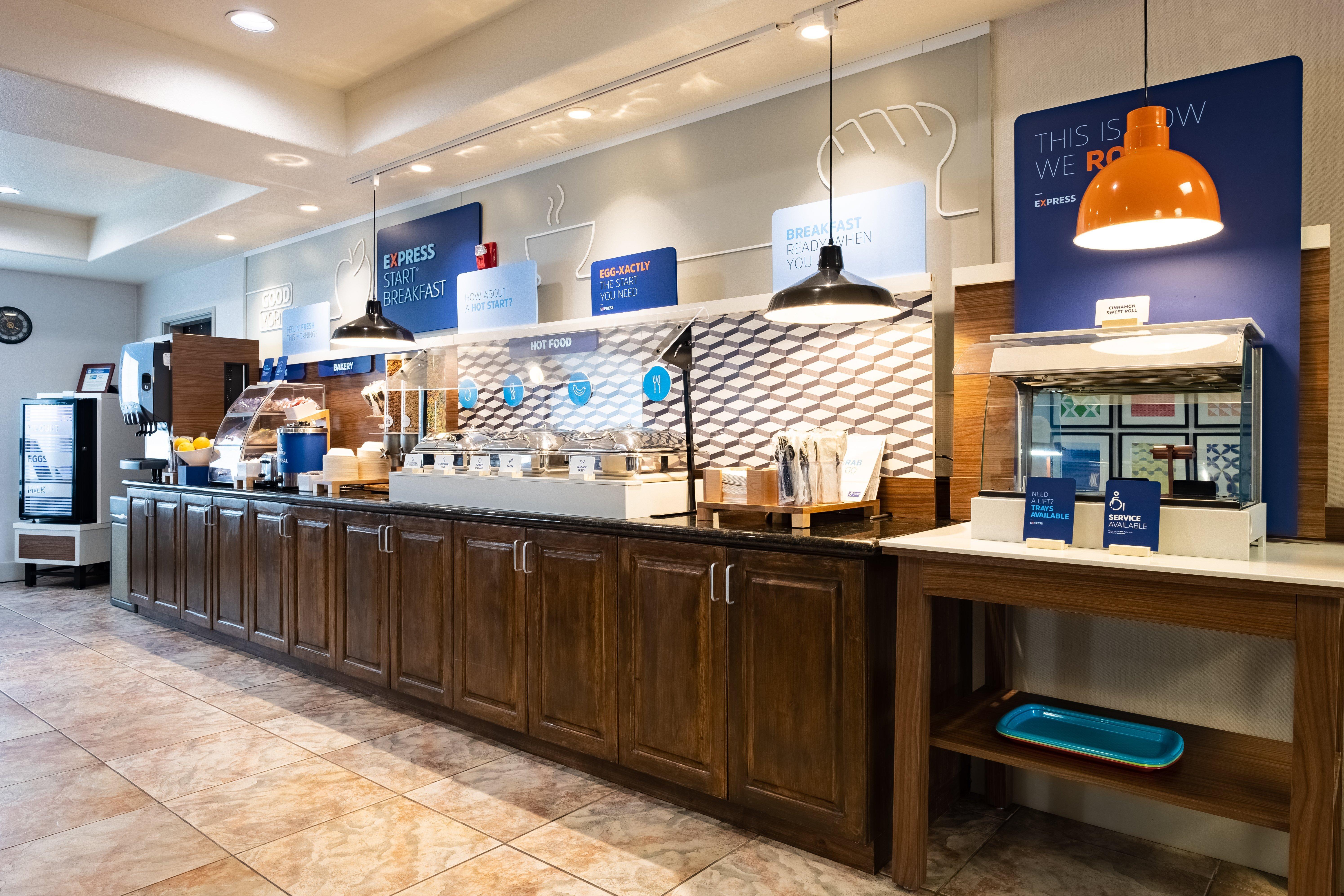 Holiday Inn Express Hotel & Suites Evanston By Ihg Eksteriør billede