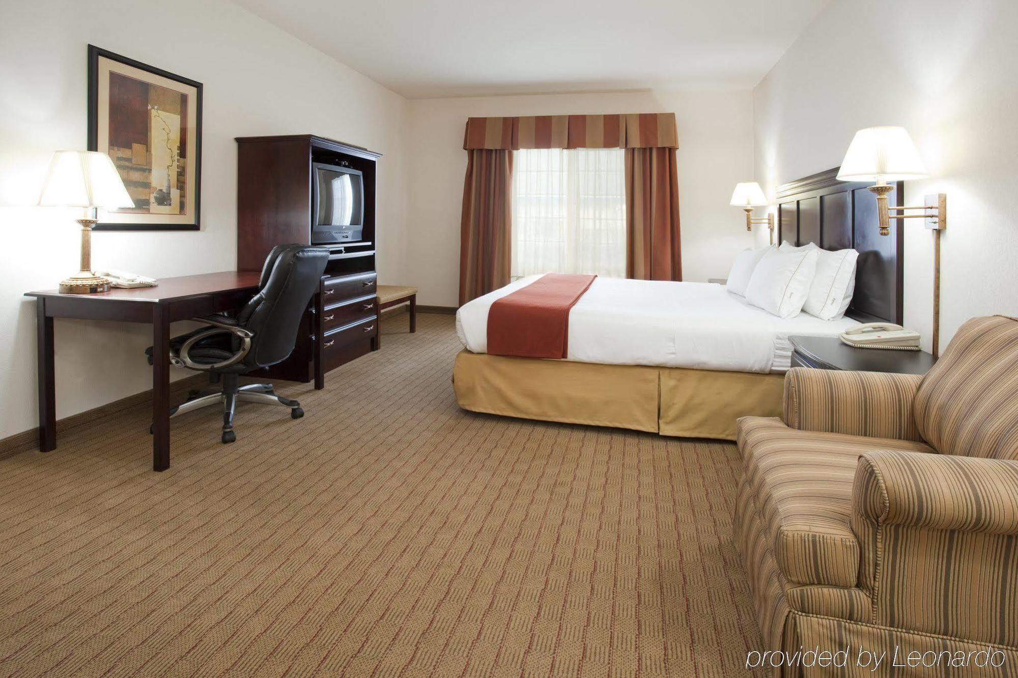 Holiday Inn Express Hotel & Suites Evanston By Ihg Værelse billede